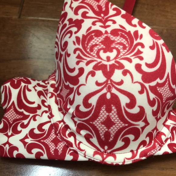 Soma Embraceable Demi Bra - Picture 2 of 11